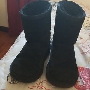 Ugg toddler boots